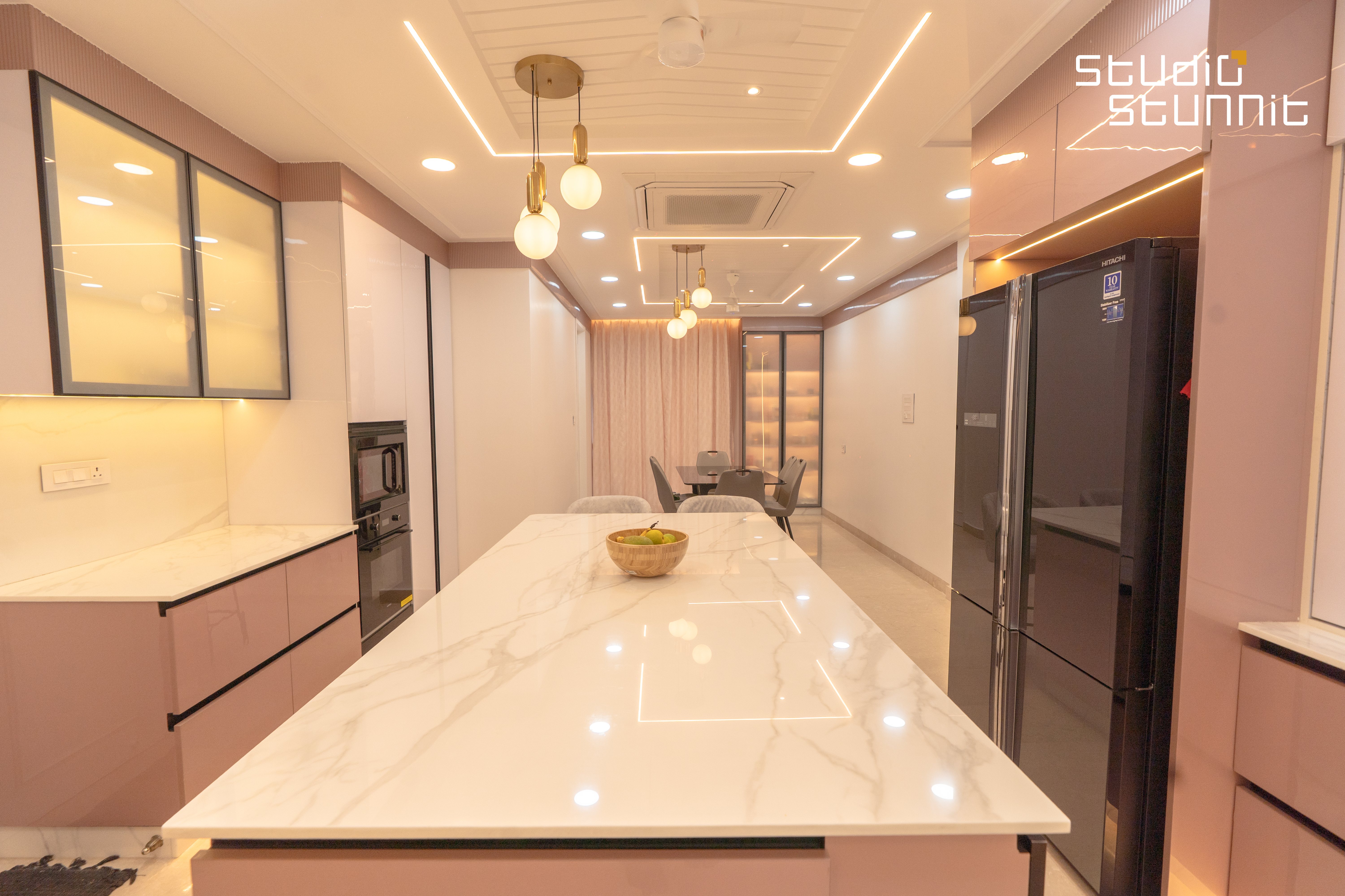 Residential — Dining Linear Ceiling Fixture