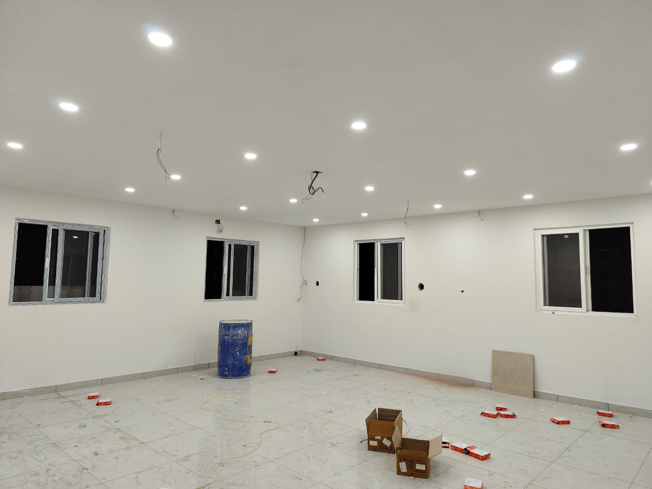 Institutional — Commercial Recessed Lighting